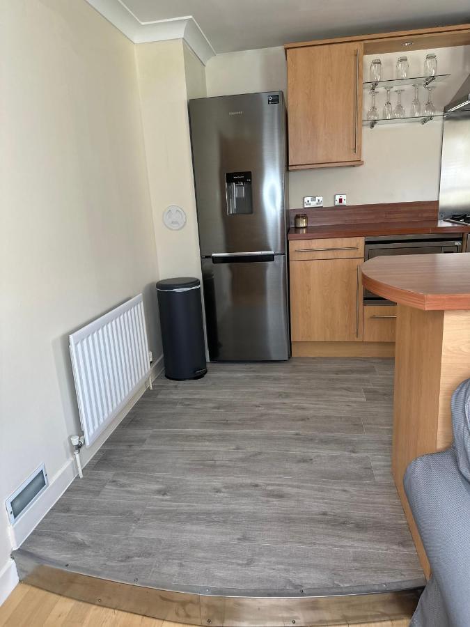 2 Bed City Centre Executive Apartment 阿伯丁 外观 照片